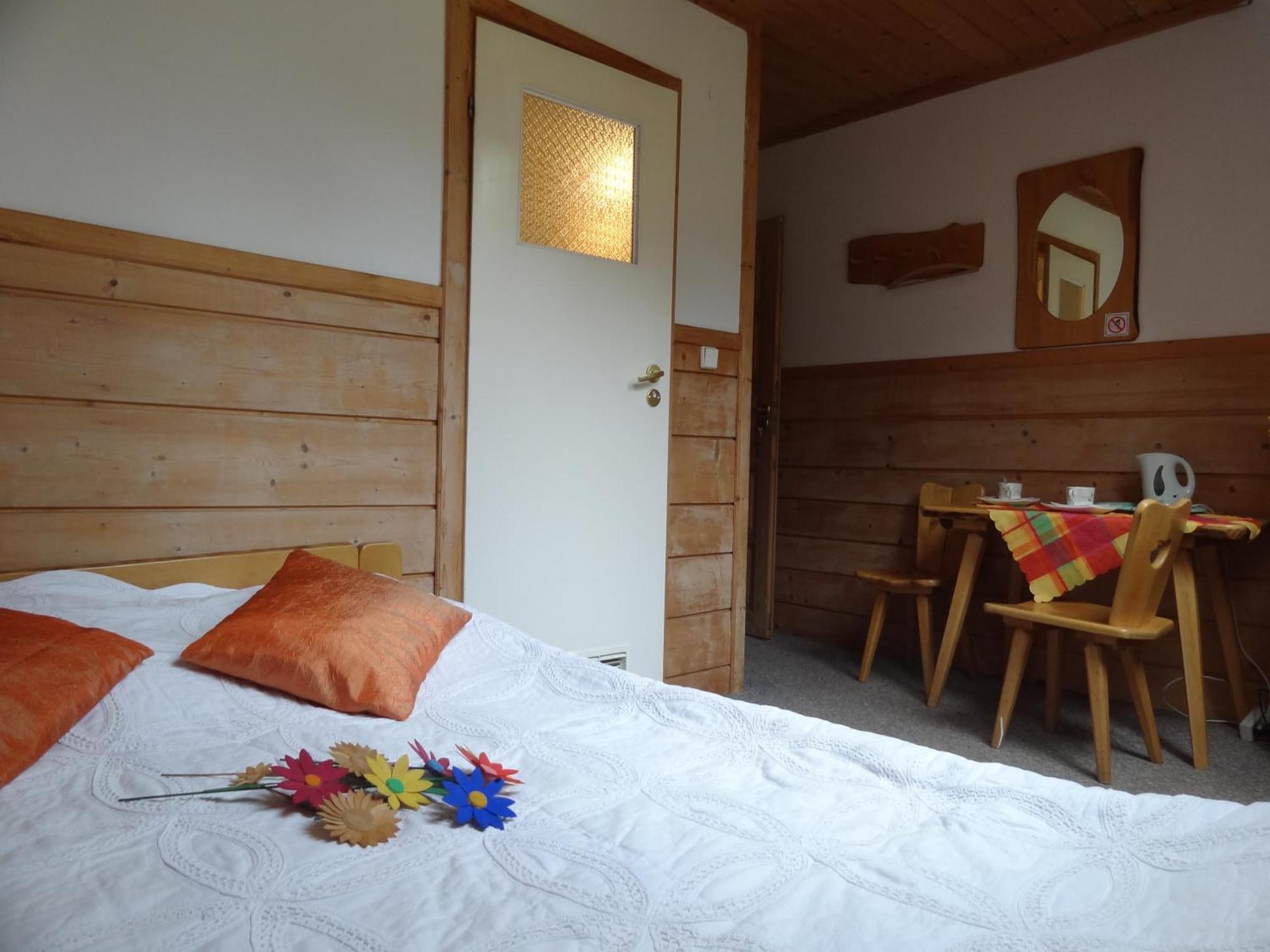 Camping Harenda Pokoje Goscinne I Domki Закопане Экстерьер фото